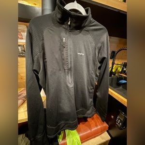 COPY - Patagonia R1 pullover